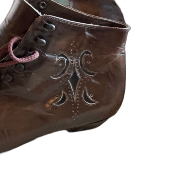 Vintage Kenneth Cole Booties - Picture 2 of 4